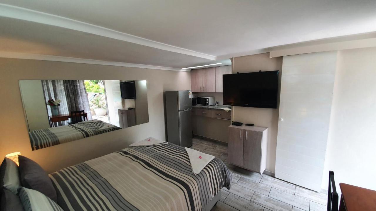 Home Away From Home Pinetown Kültér fotó