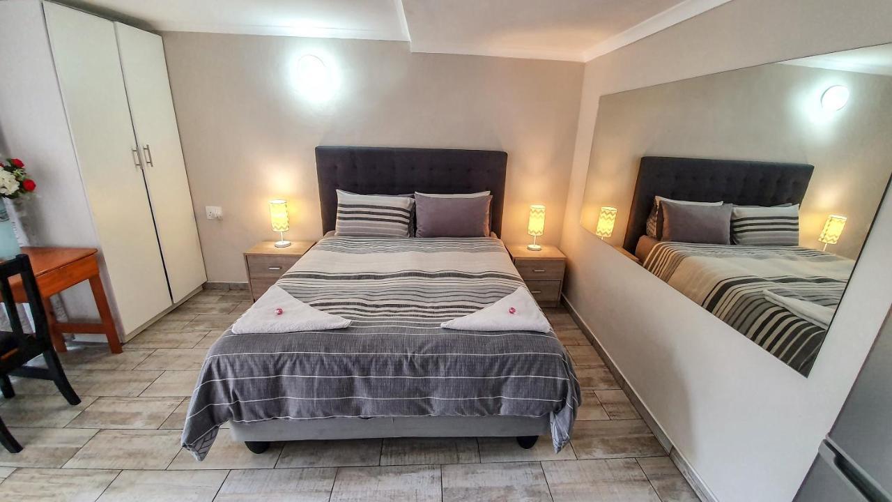 Home Away From Home Pinetown Kültér fotó